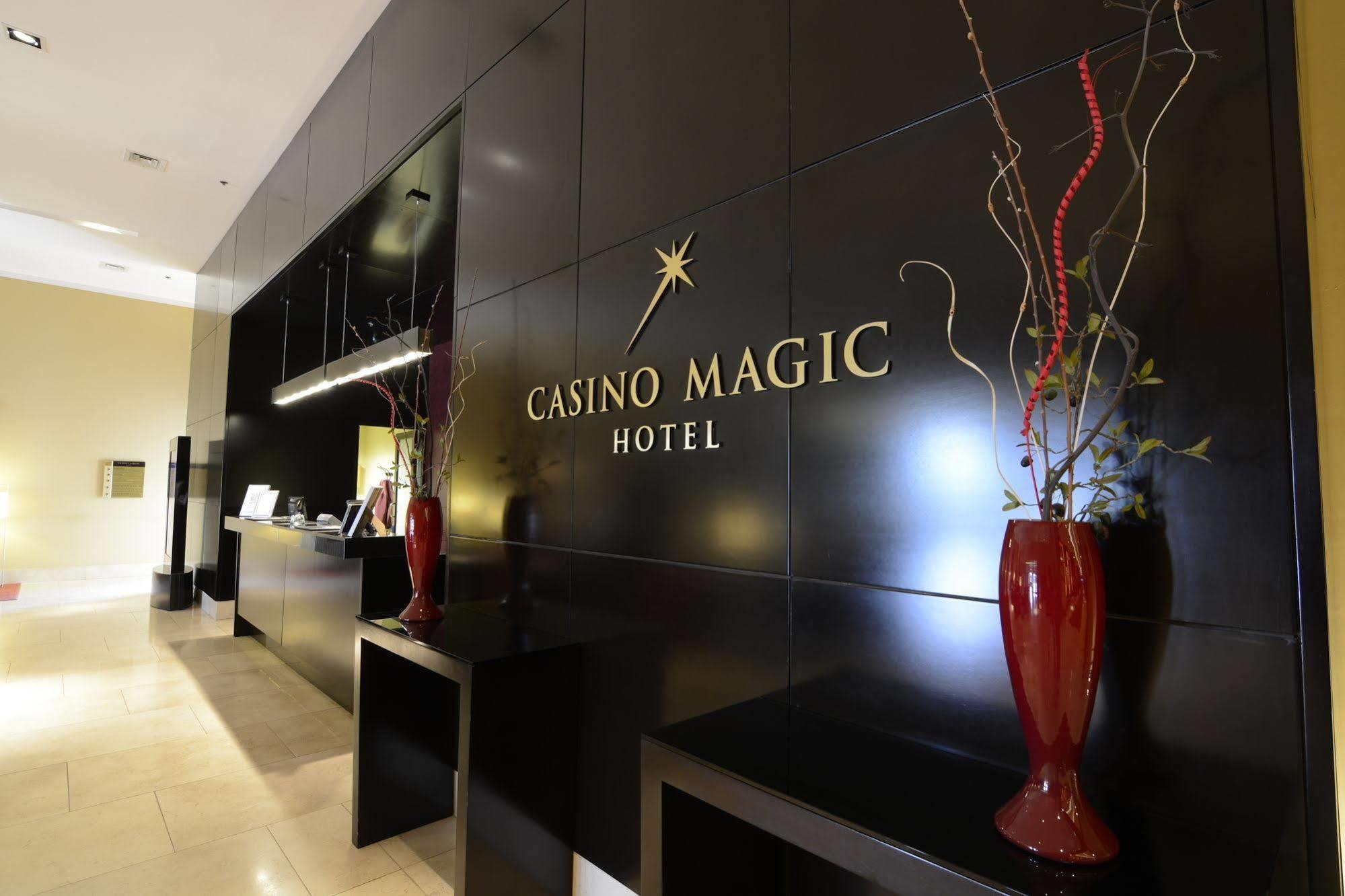 Hotel Casino Magic Neuquen Exterior photo